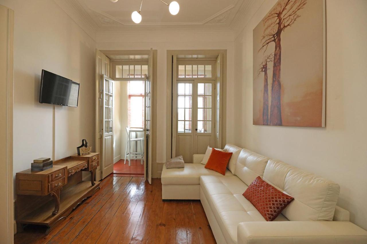 Flh Porto Classic Apartment With Parking Bagian luar foto
